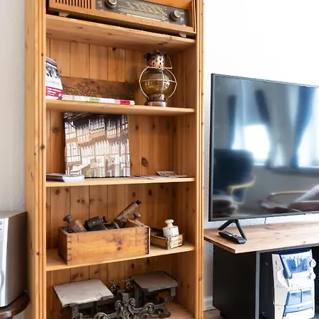Apartment Alt